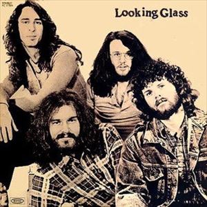 LOOKING GLASS / 鏡の中の世界