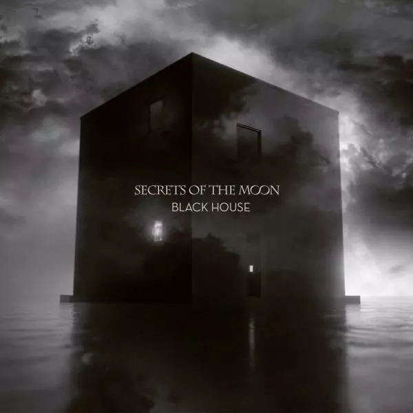 SECRETS OF THE MOON / シークレッツ・オブ・ザ・ムーン / BLACK HOUSE