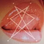 PLASTICZOOMS / witch