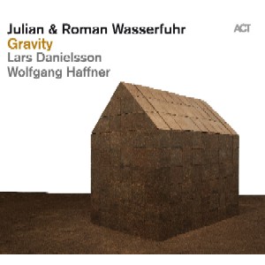 JULIAN & ROMAN WASSERFUHR / ジュリアン&ローマン・ヴァッサーフール / Gravity