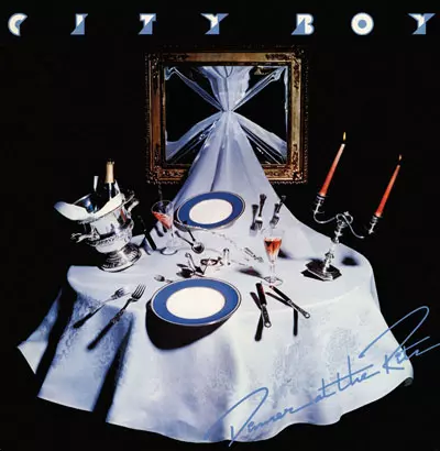 CITY BOY / シティ・ボーイ / DINNER AT THE RITZ / リッツ・ホテルの晩餐会