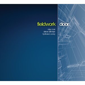 FIELDWORK / フィールドワーク / Door