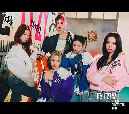 ITZY / IT’z ITZY