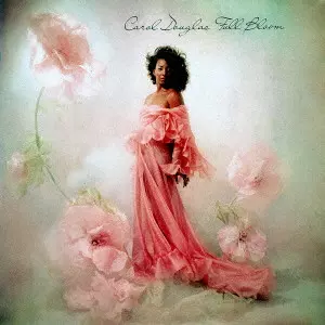 キャロル・ダグラス / 花の妖精 +2