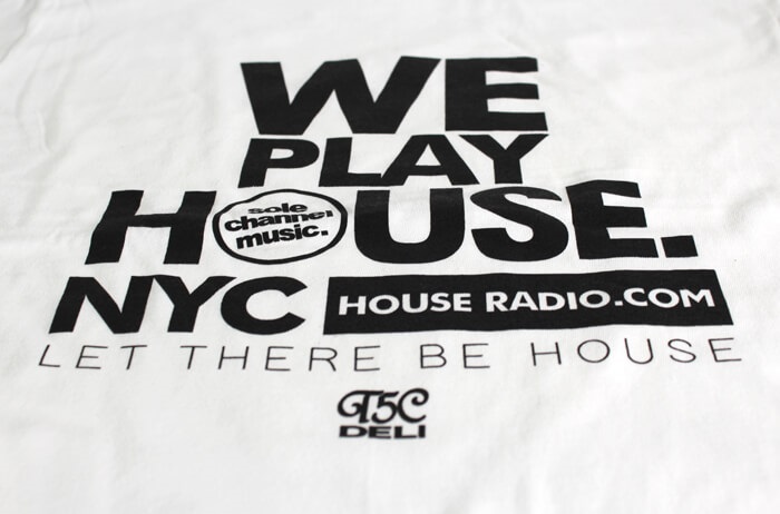 T5C DELI / #3 WE PLAY HOUSE T-SHIRTS WHITE SIZE:M