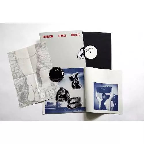 LENA WILLIKENS & SARAH SZCZESNY FEAT. VIKTORIA WEHRMEISTER AND DETLEF WEINRICH / PHANTOM SEANCE BALLETT