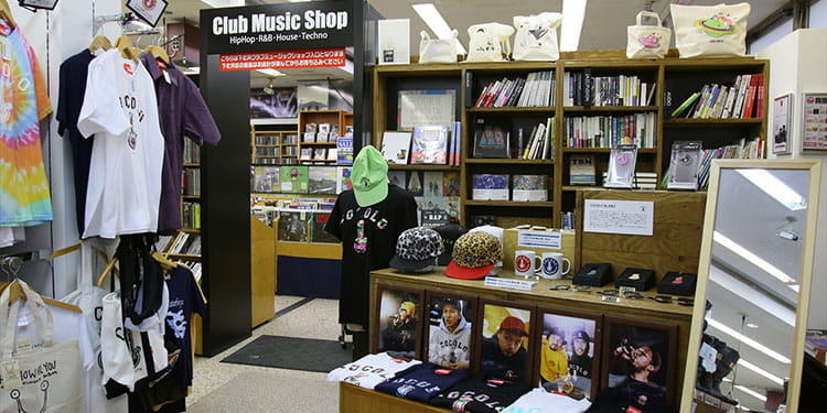 下北沢クラブミュージックショップ店舗写真５