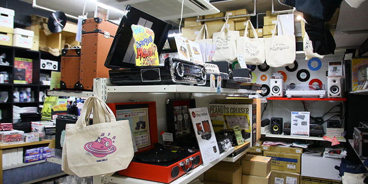 ディスクユニオン 新宿CD・レコードアクセサリー館 (2F)店舗写真２