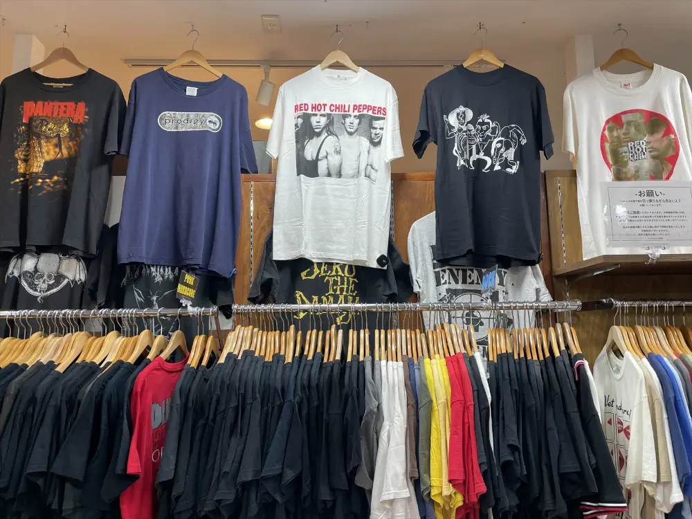 音楽系ヴィンテージTシャツ・バンドTシャツは当社トップクラス