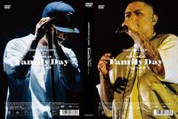 ZORN & OZROSAURUSによるライブ映像を収めた通常盤DVDと限定盤2DVDが