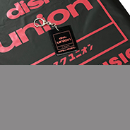 ショッパーをモチーフにしたPVCチャーム