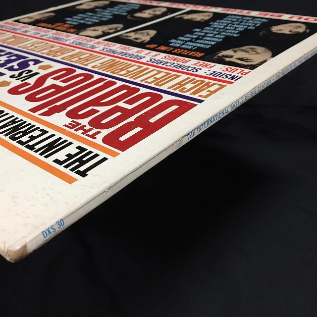 Theピーズ 廃盤ビデオ15本+FC限定激レアカセット「こじきのうた」+シール他 Theピーズ 廃盤ビデオ15本+FC限定激レアカセット「こじきのうた」+