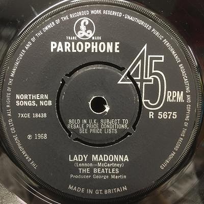 中古】6/17(土) ≪The Beatles≫ 5F ～本日はUKプレスの7inchシングル