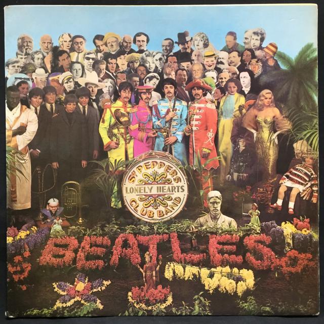 ビートルズ リミテッドエディション　未使用 中古】2/2(日) <<THE BEATLES>> ～ビートルズの英米のオリジナル
