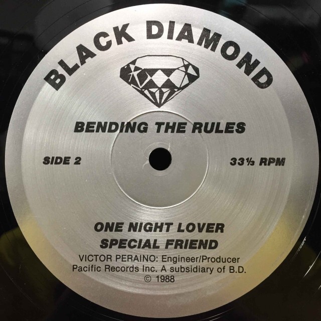 BLACK DIAMOND / BENDING THE RULES 8