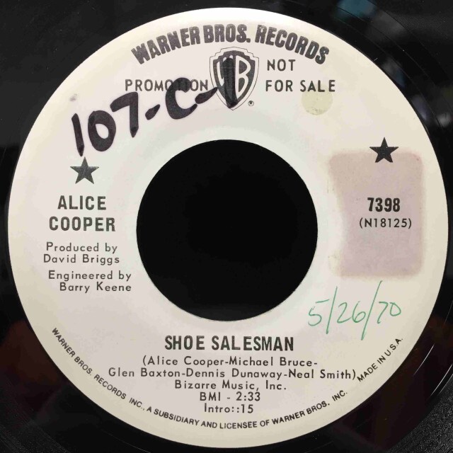 ALICE COOPER / SHOE SALESMAN / RETURN OF THE SPIDERS