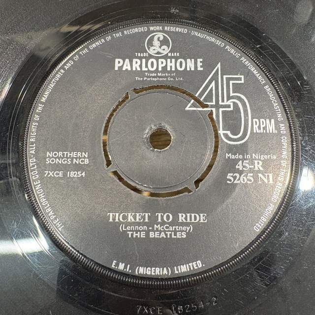 本日の一枚】ビートルズ・レアリティー③ ～ ナイジェリアから日本まで