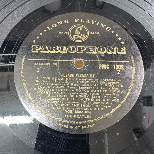 本日の一枚】ビートルズ・レアリティー② ～ 定番にして究極、 赤＆金