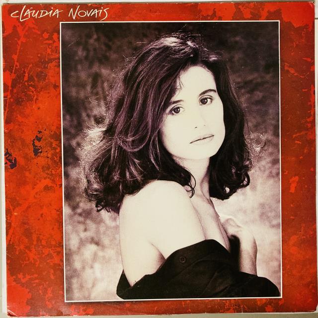 CLAUDIA NOVAIS / CLAUDIA NOVAIS