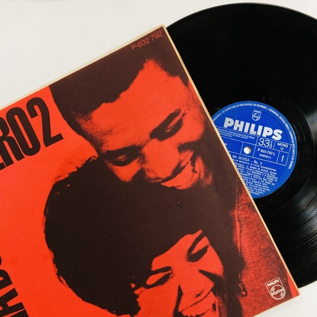 ELIS REGINA / DOIS NA BOSSA NUMERO 2