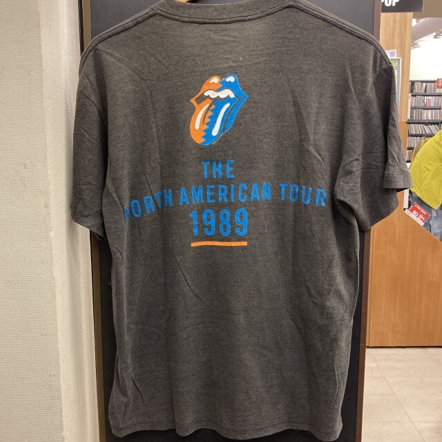 The Rolling Stones キャンペーン当選品Tシャツ + CD The Rolling Stones キャンペーン当選品Tシャツ + CD - メルカリ
