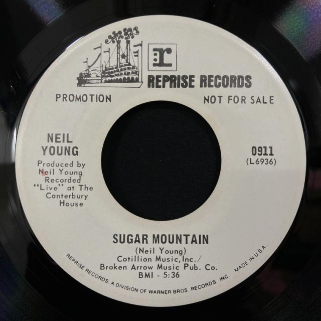 美品NEIL YOUNGのレコード6枚セット 美品NEIL YOUNGのレコード6枚セット ニール・ヤング「オフィシャル