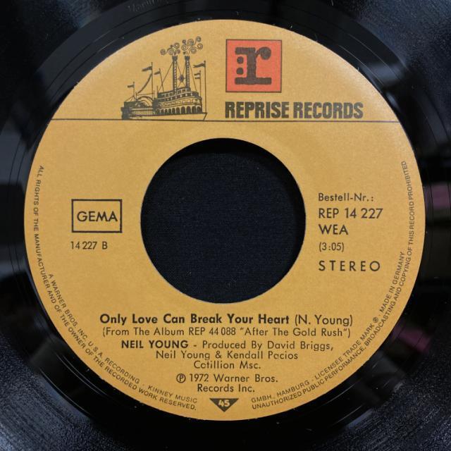 特集】『NEIL YOUNG ARCHIVES』vol.6 : ディスクユニオン新宿ロック