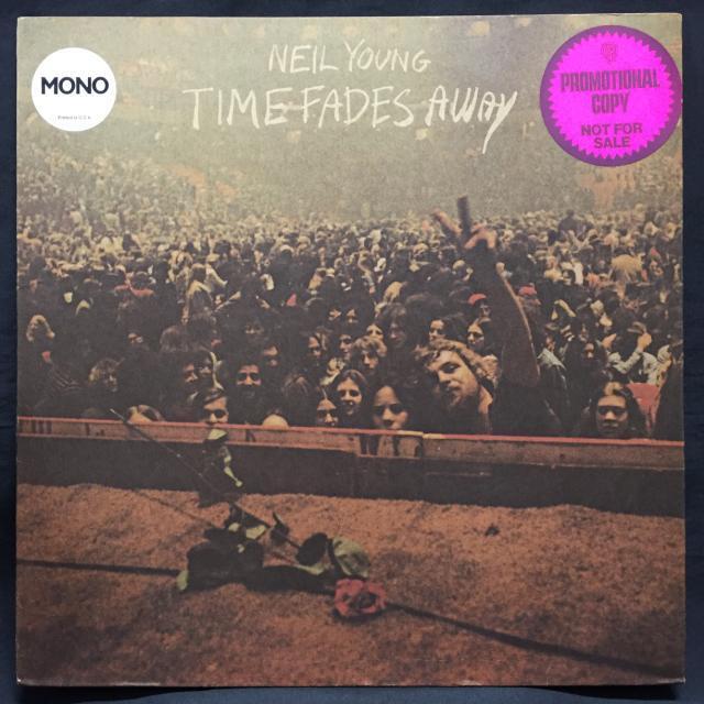 特集】『NEIL YOUNG ARCHIVES』vol.3 : ディスクユニオン新宿ロック