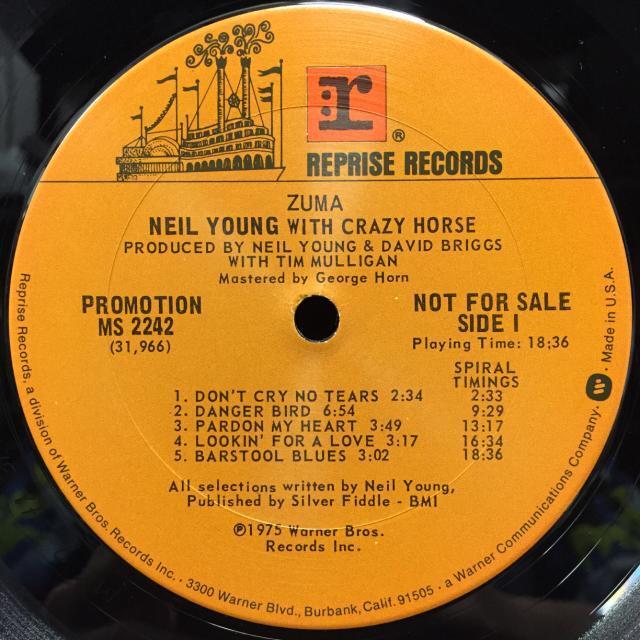 特集】『NEIL YOUNG ARCHIVES』vol.5 : ディスクユニオン新宿