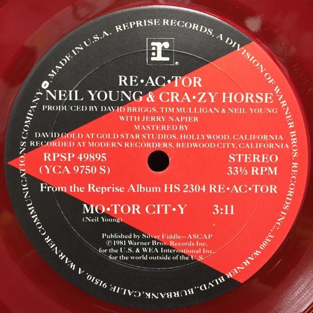 特集】『NEIL YOUNG ARCHIVES』vol.9 : ディスクユニオン新宿