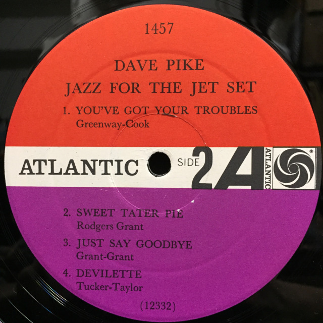 中古】<紳士は制服がお好き？それともやっぱり猫が好き？>ジャズの新