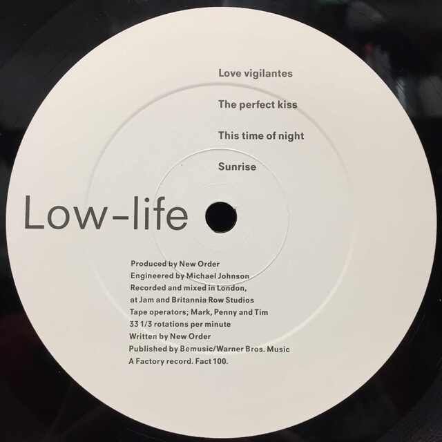 new order live盤 貴重なプライベート盤perfect kiss収録 new order live盤 貴重なプライベート盤perfect kiss収録の通販はau